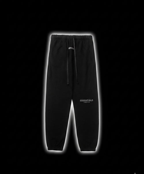 E22SENTIALS BLCK