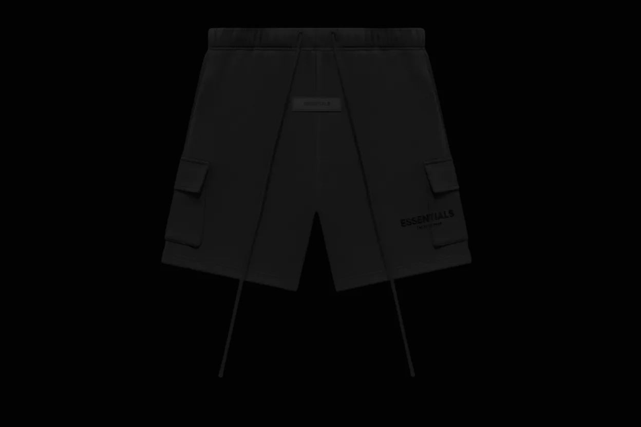 ESSENTLS SHORT